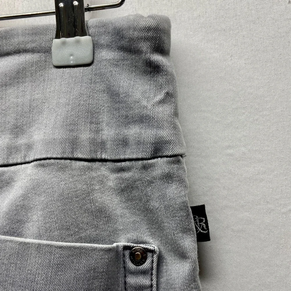 Rock & Republic Jeans Women's 12 Grey Denim Rx Fever Pull On Skinny Distressed‎
